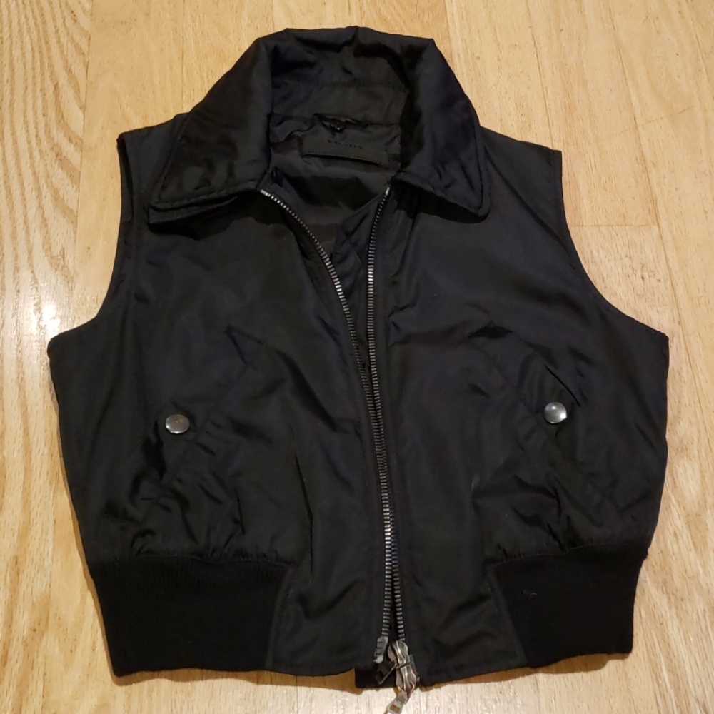 Prada vest
